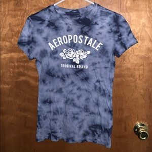 Dark blue/black and blueish/purple tie dye shirt